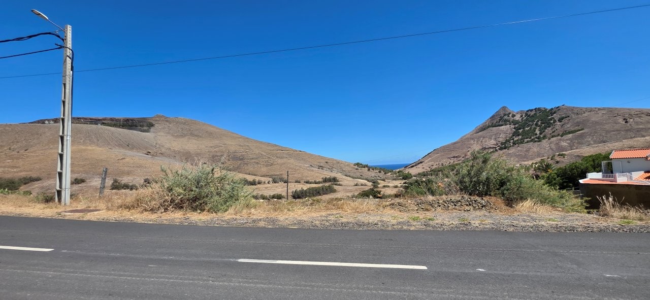 TERRENO PARA CONSTRUÇÃO NA SERRA DE FORA COM 3.380m2 – Refª PS369