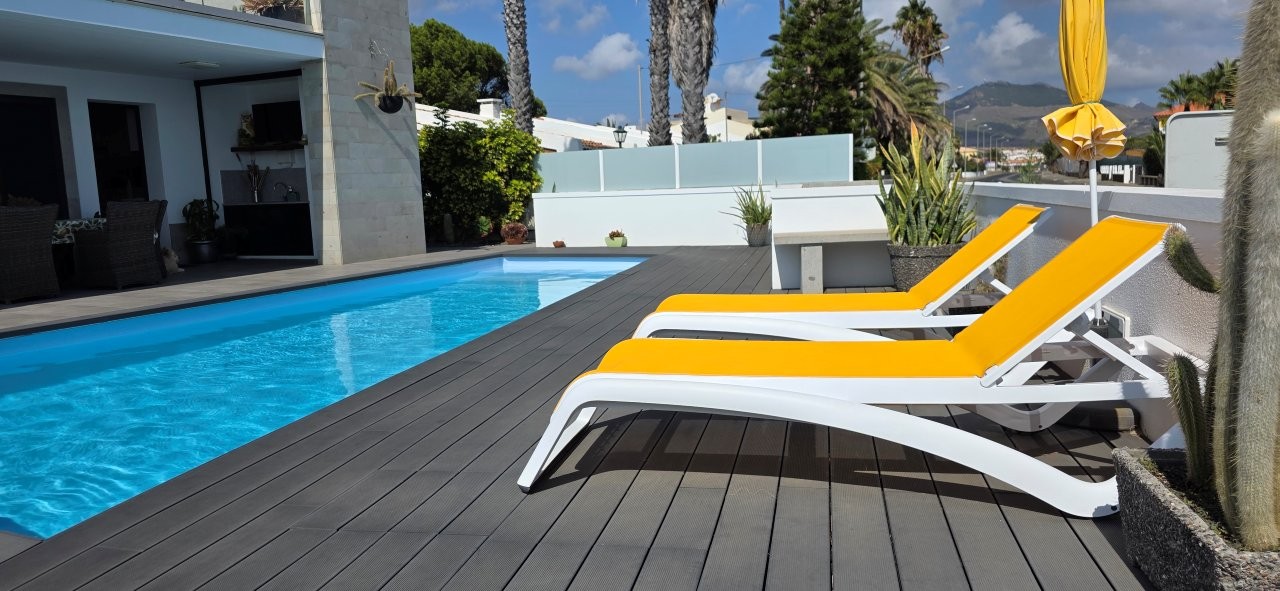 FANTÁSTICA MORADIA T3+T1 COM PISCINA EM PORTO SANTO Refª PS372